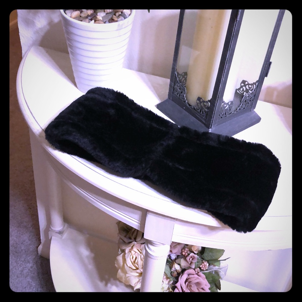 Black fuzzy headband